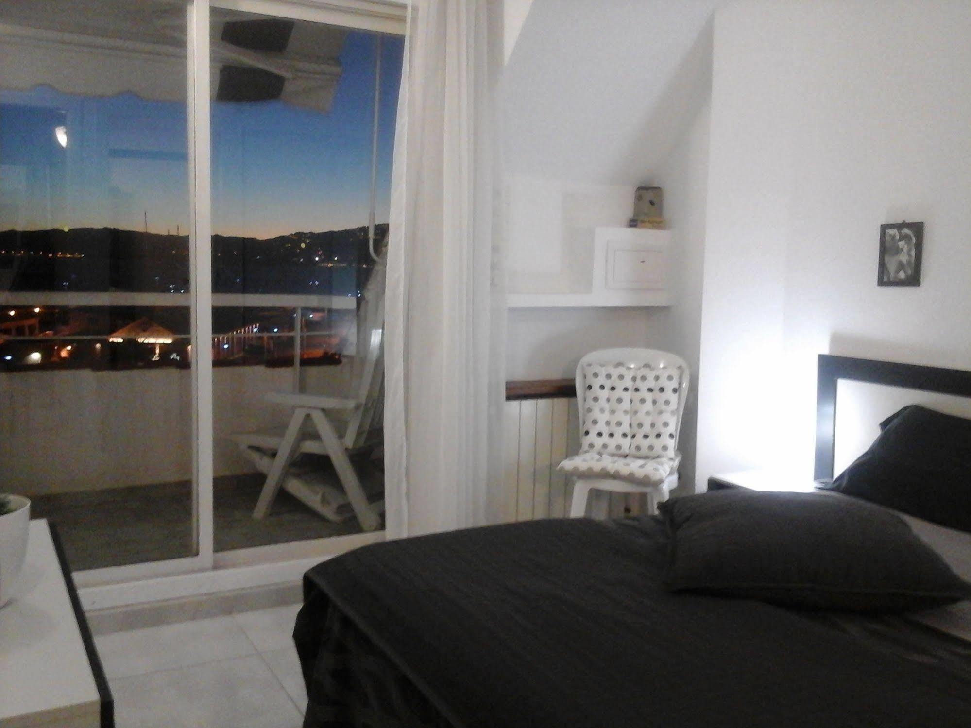 Ozone Gourmet & Spa - Bed & Breakfast Palamós Exterior foto